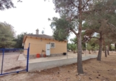 Chalet independiente con terreno en venta en la España, Orihuela, ref: TR157566 foto