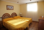 Chalet independiente con terreno en venta en la España, L'Alfàs del Pi, ref: TR171843 foto