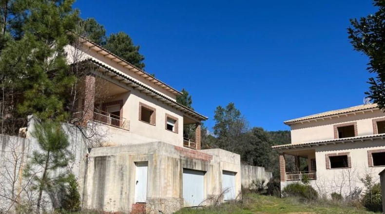 Ávila - Santa María del Tiétar - 529m2
