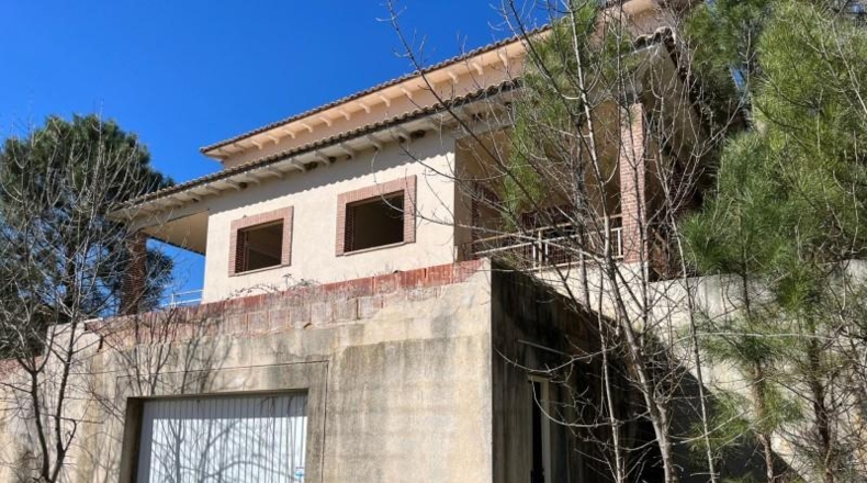 Ávila - Santa María del Tiétar - 529m2