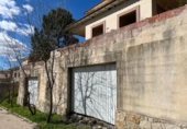 Xalet independent amb terreny en venda a la España, Santa María del Tiétar, ref.: TR312280 foto