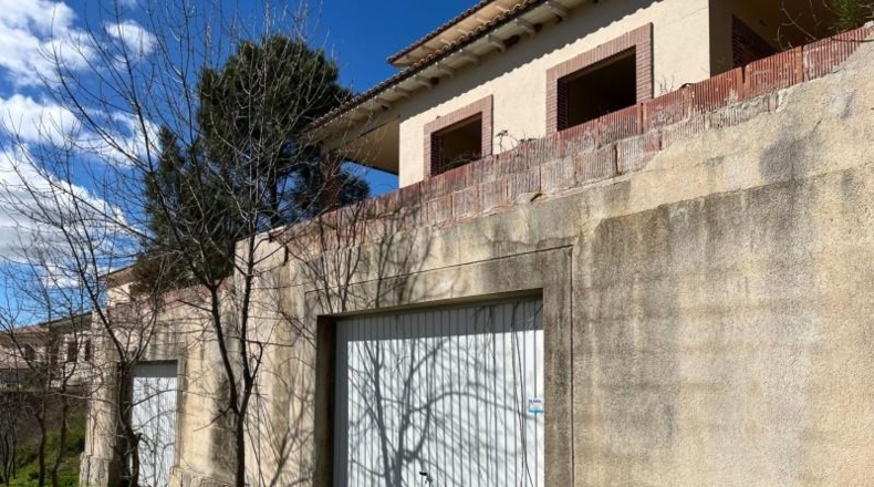 Ávila - Santa María del Tiétar - 529m2