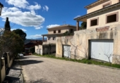 Xalet independent amb terreny en venda a la España, Santa María del Tiétar, ref.: TR312280 foto