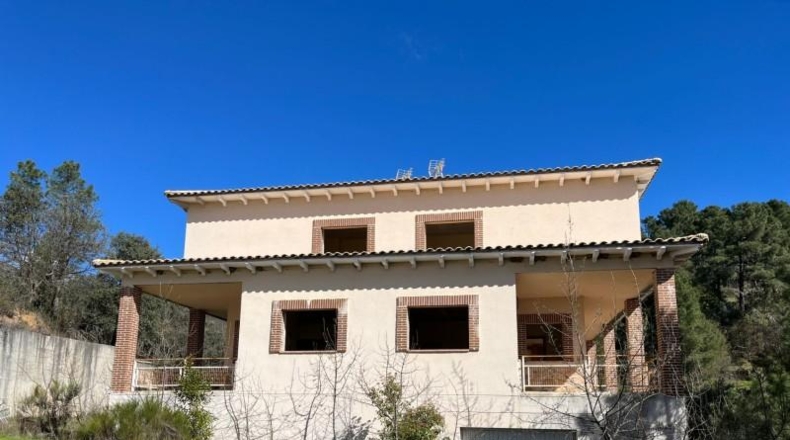 Ávila - Santa María del Tiétar - 529m2