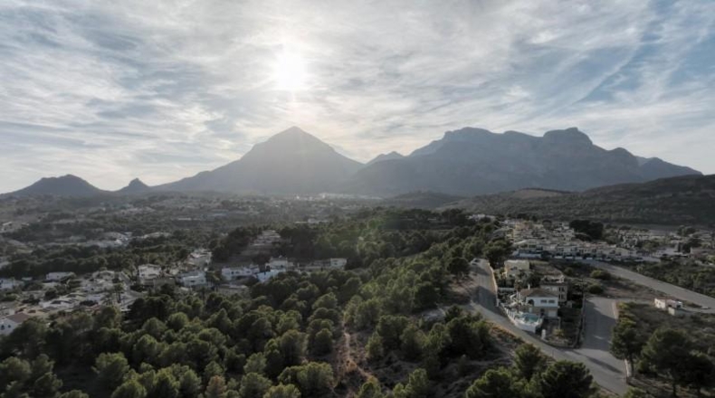 Alicante - Alfaz del Pi - 393m2