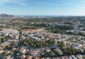 Chalet independiente con terreno en venta en la España, L'Alfàs del Pi, ref: TR340280 foto