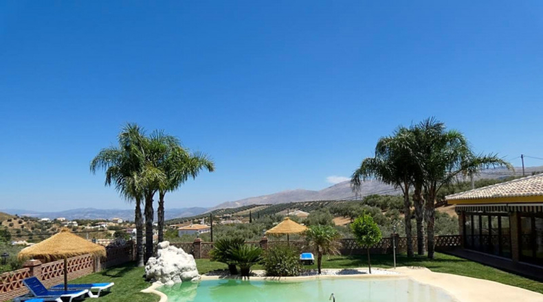 Málaga - Villanueva del Trabuco - 2300m2