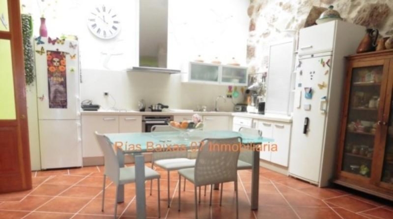 Pontevedra - Gondomar - 11000m2