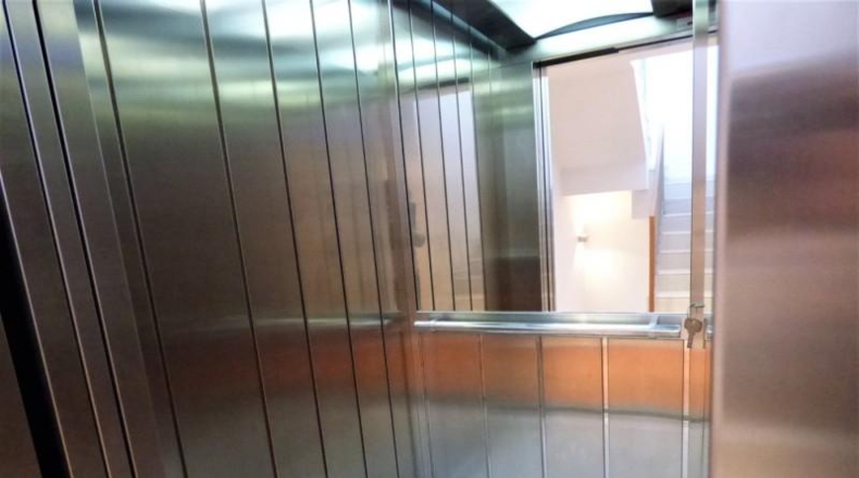 Barcelona - Manresa - 476m2