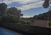 Отдельно стоящий дом с участком на продажу в городе Castelldefels Фото