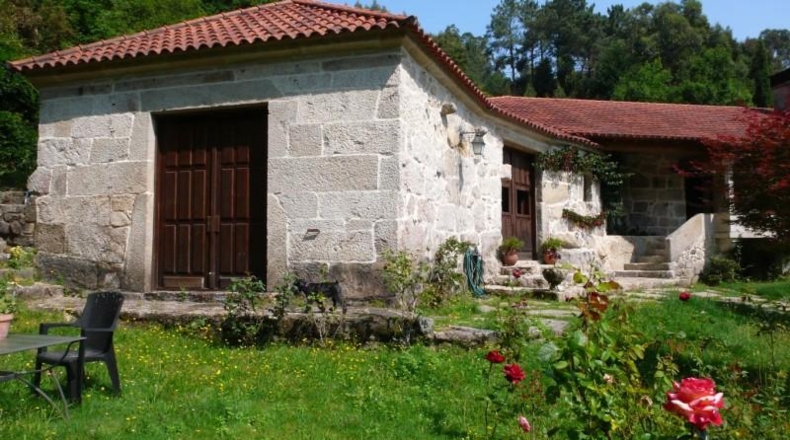 Pontevedra - Gondomar - 11000m2