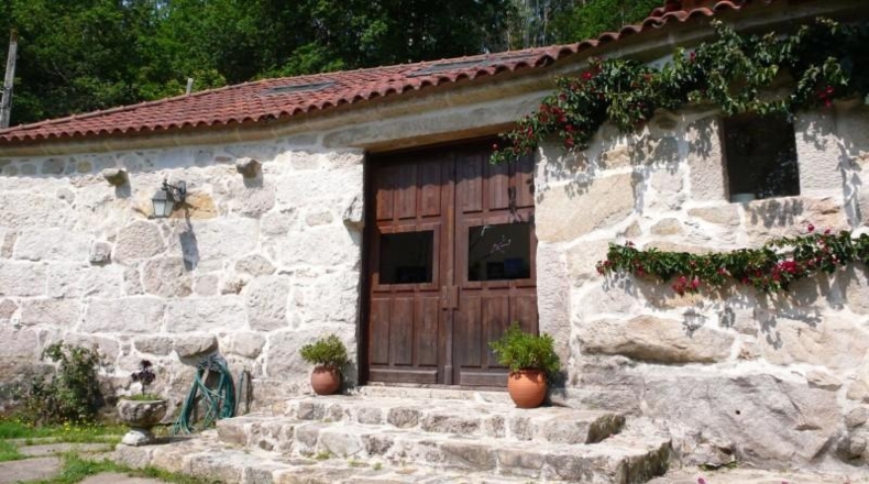 Pontevedra - Gondomar - 11000m2