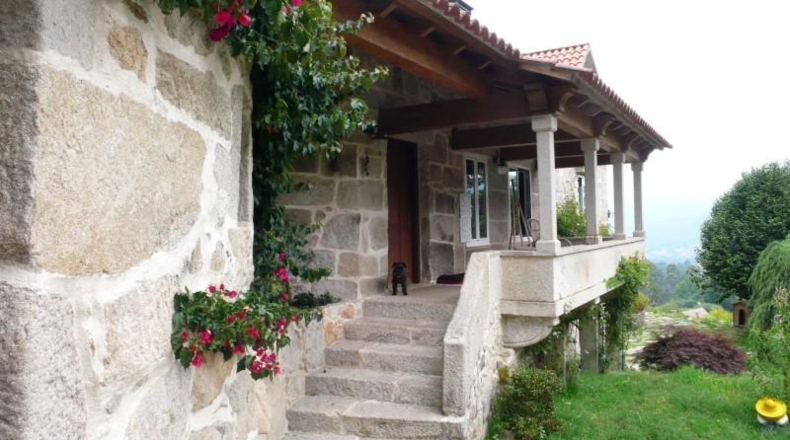 Pontevedra - Gondomar - 11000m2