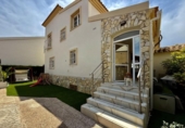 Chalet independiente con terreno en venta en la España, Orihuela, ref: TR333840 foto