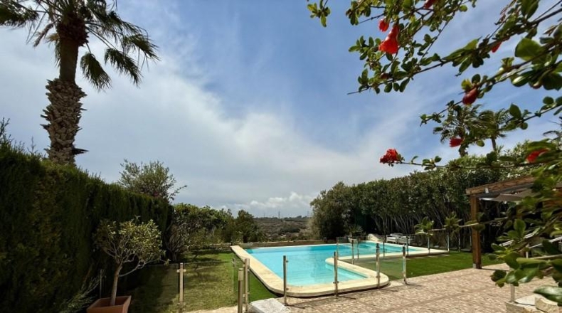 Alicante - Orihuela - 388m2