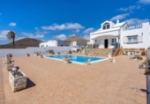 Detached villa with land for sale on España, Tías, ref: TR157698 photo