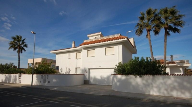 Tarragona - Amposta - 1755m2