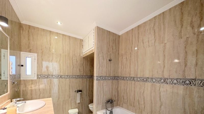 Málaga - Fuengirola - 894m2
