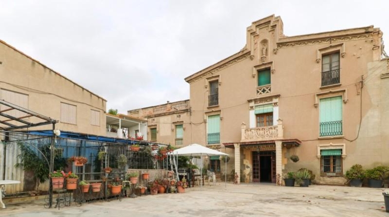 Barcelona - Sant Boi de Llobregat - 1136m2