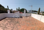 Отдельно стоящий дом с участком на продажу в городе Ciutadella de Menorca Фото