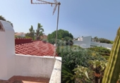Отдельно стоящий дом с участком на продажу в городе Ciutadella de Menorca Фото