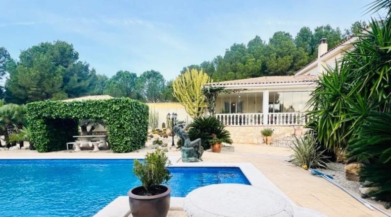 Tarragona - l'Ametlla de Mar - 3500m2