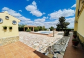 Casa de camp amb terreny en venda a la España, Antequera, ref.: TR162794 foto