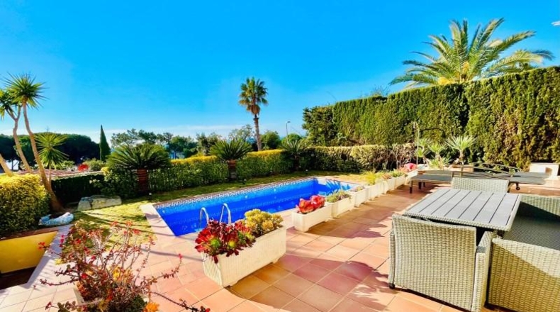Gerona - Lloret de Mar - 554m2