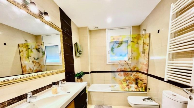 Gerona - Lloret de Mar - 554m2
