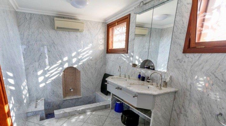 Santa Cruz de Tenerife - Santiago del Teide - 502m2