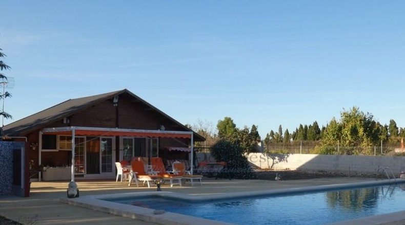 Valencia - Fuente la Higuera - 11000m2
