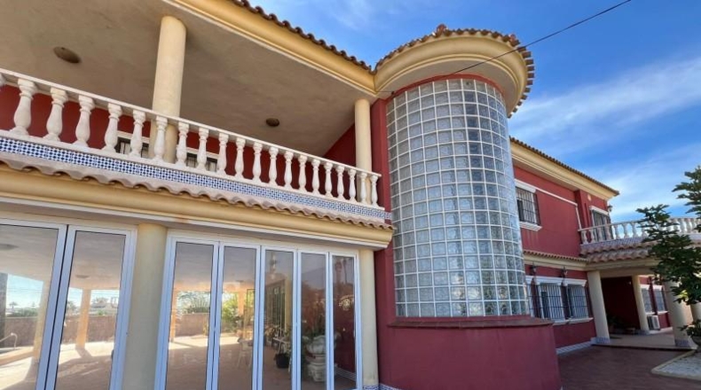 Alicante - Torrevieja - 1600m2