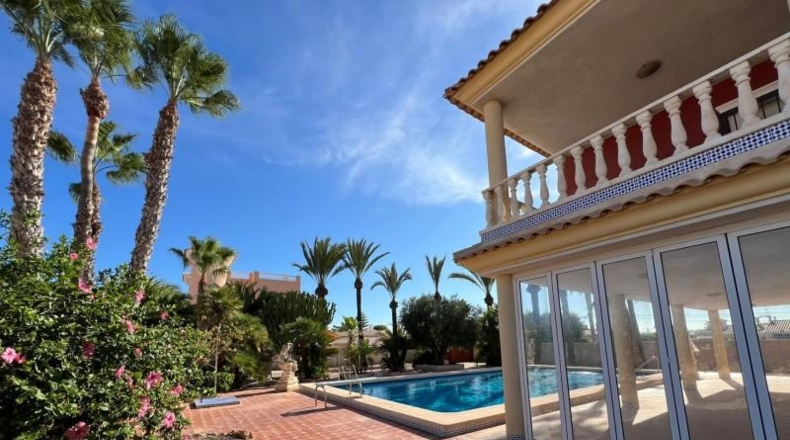 Alicante - Torrevieja - 1600m2