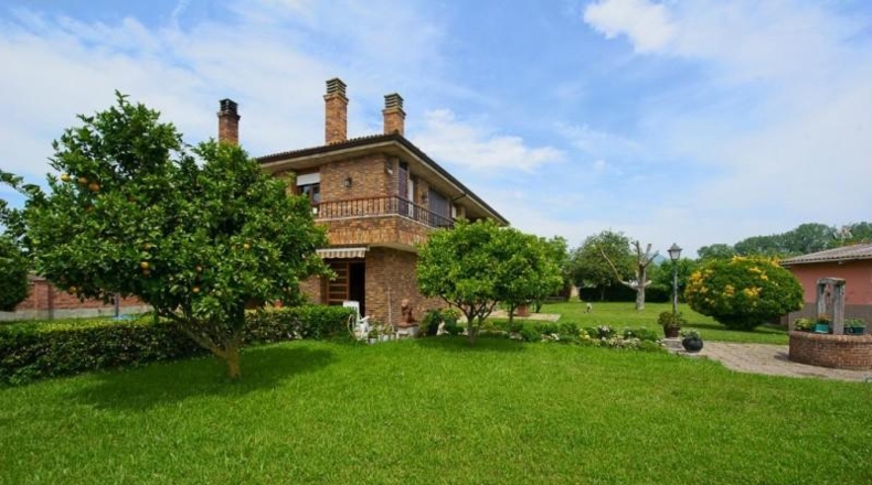 Cantabria - Ларедо - 2731m2