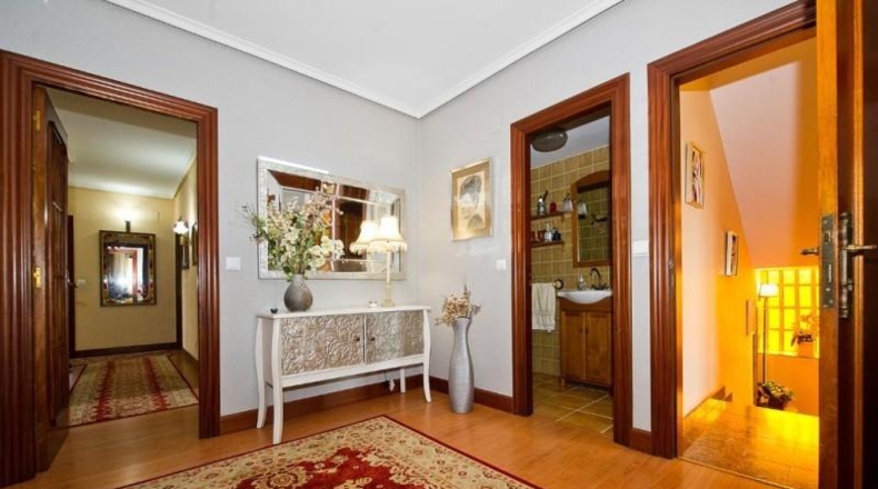 Cantabria - Ларедо - 2731m2