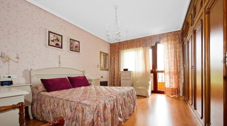 Cantabria - Ларедо - 2731m2
