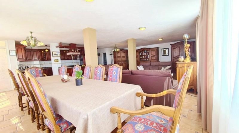 Santa Cruz de Tenerife - Candelaria - 3054m2