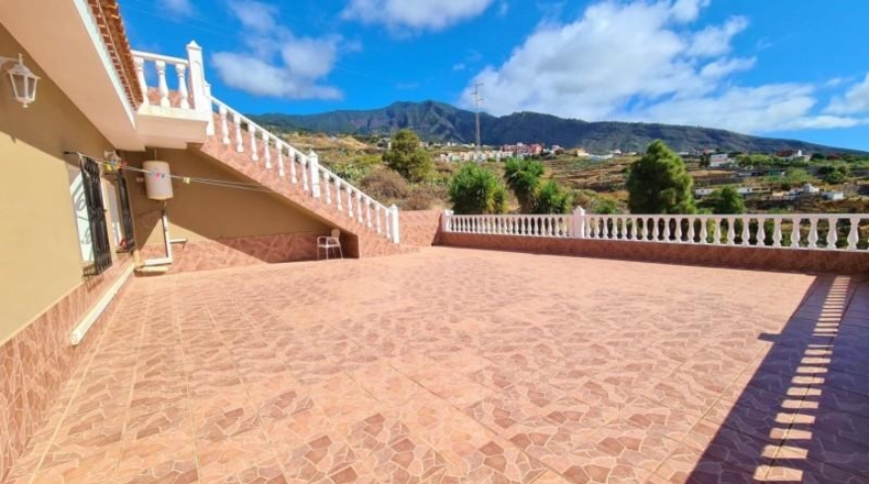 Santa Cruz de Tenerife - Candelaria - 3054m2