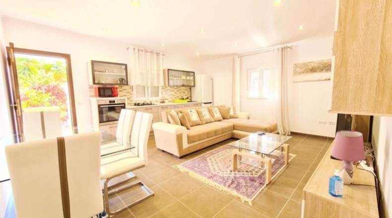 Santa Cruz de Tenerife - Candelaria - 3054m2