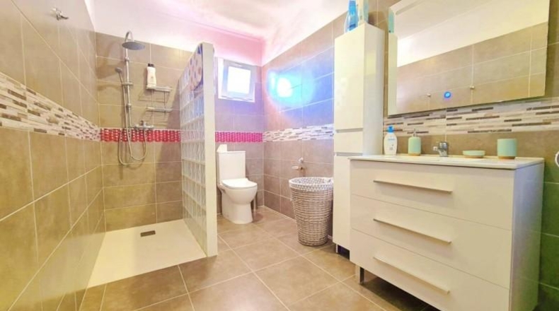 Santa Cruz de Tenerife - Candelaria - 3054m2