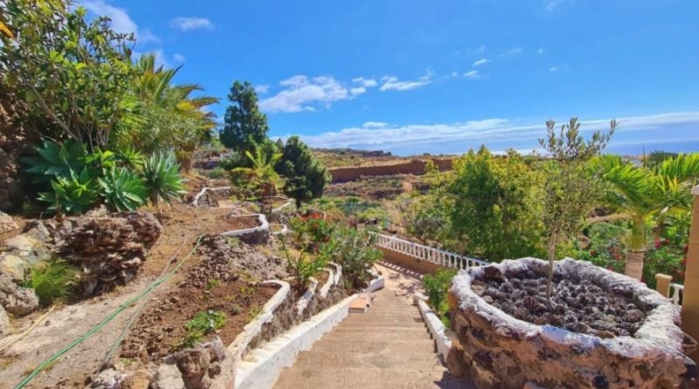 Santa Cruz de Tenerife - Candelaria - 3054m2
