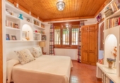 Chalet independiente con terreno en venta en la España, Huétor Vega, ref: TR319721 foto