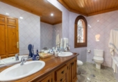 Chalet independiente con terreno en venta en la España, Huétor Vega, ref: TR319721 foto