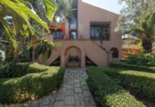 Chalet independiente con terreno en venta en la España, Huétor Vega, ref: TR319721 foto