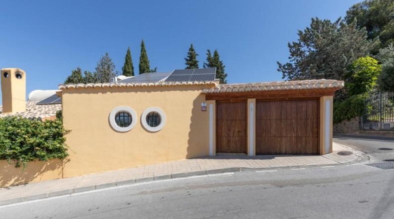 Granada - Huétor Vega - 1667m2