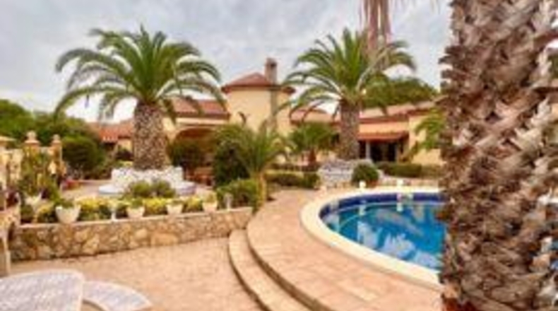 Tarragona - Mont-roig del Camp - 1200m2