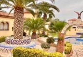 Chalet independiente con terreno en venta en la España, Mont-roig del Camp, ref: TR152368 foto