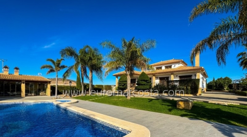 Alicante - Oriola - 9600m2
