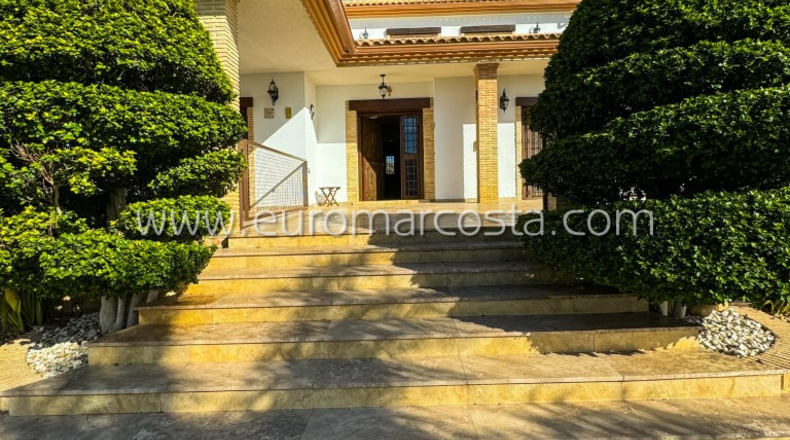 Alicante - Oriola - 9600m2