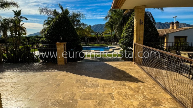 Alicante - Oriola - 9600m2